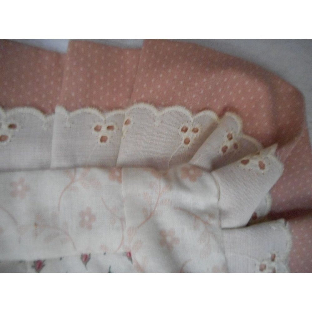 Vtg Handmade Quilted Amish Log Cabin Pattern Throw Pillow cover mauve 17 X 17 - Picture 2 of 6